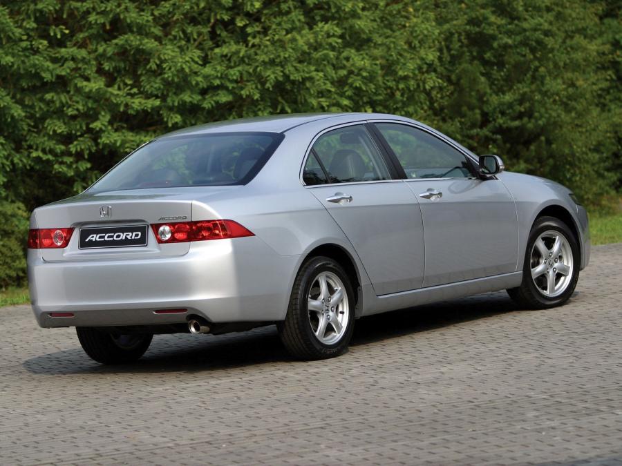  Honda Accord Sedan 2003 года  (фото 22 из 33)